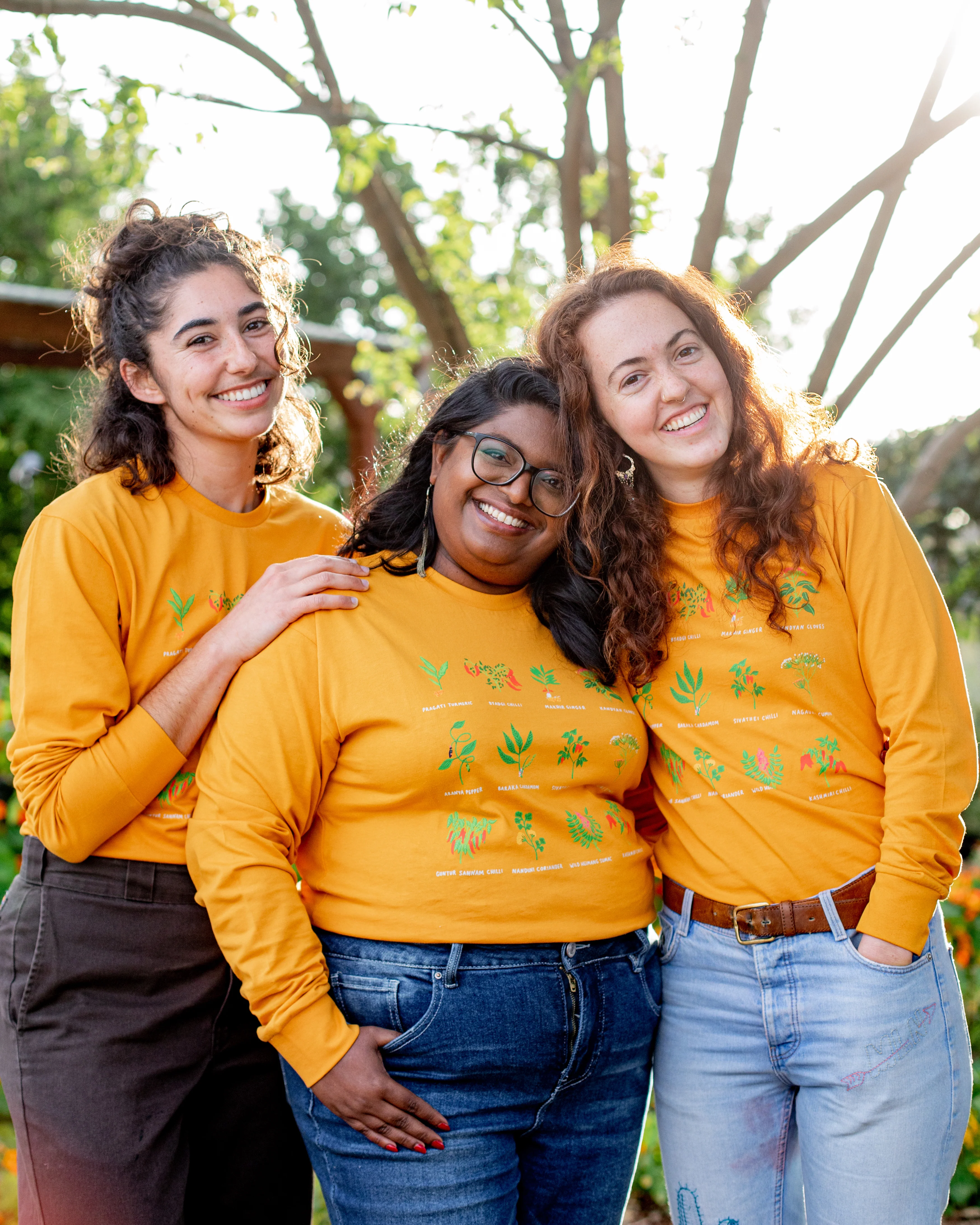 Bageecha Tee - Image 11